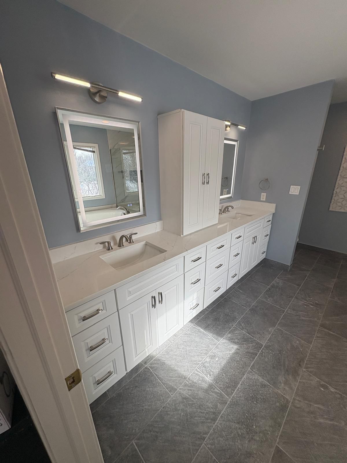 Complete bathroom remodeling service in Metro Detroit MI